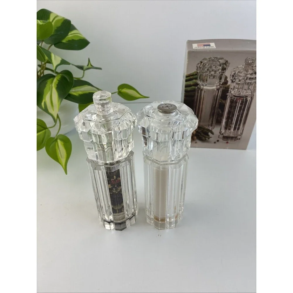 Salt & Pepper Mill Grinder USA Olde Thompson Faceted Clear Lycite Acrylic w Box